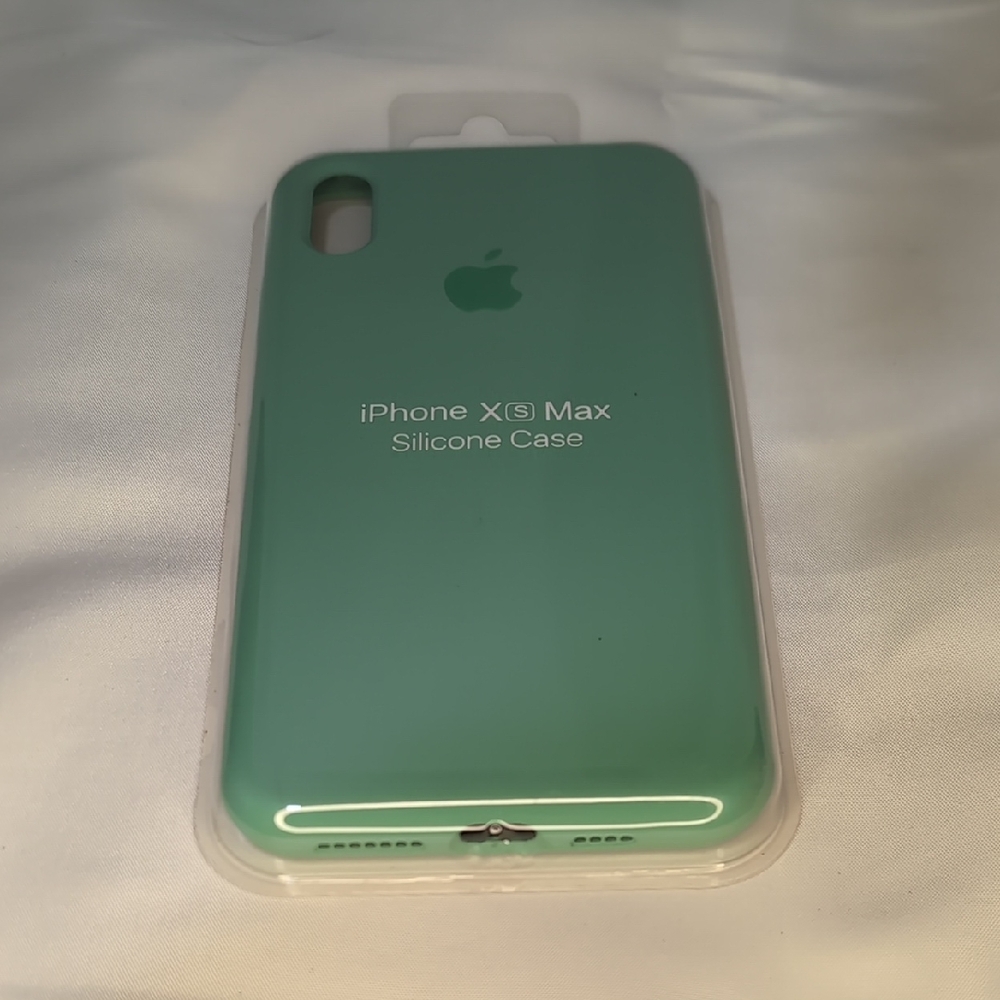 Apple iPhone XS Max Silicone Case - Light Green